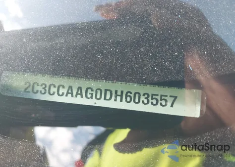 2013 Chrysler 300 Motown из США, поврежденный, VIN 2C3CCAAG0DH603557